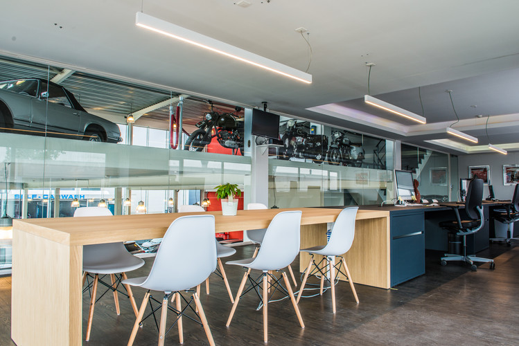 dealer showroom